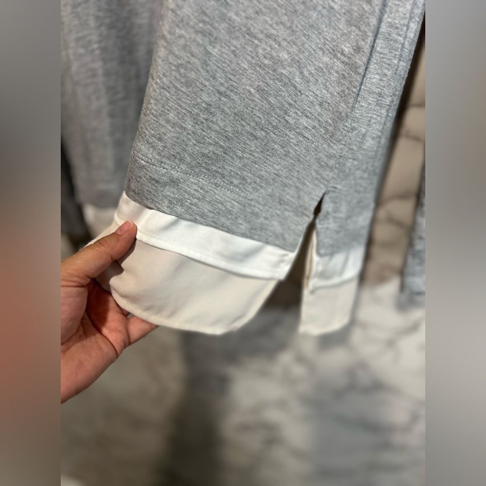 Withe House Black Market long sleeve top with Beaded neckline Size M Grey Pink - Picture 4 of 10